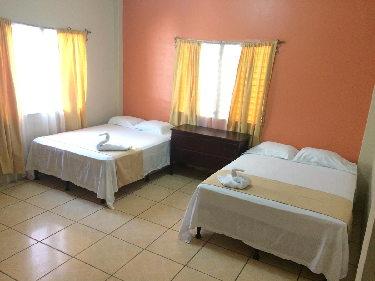 Hotel Casa Marina La Ceiba Buitenkant foto