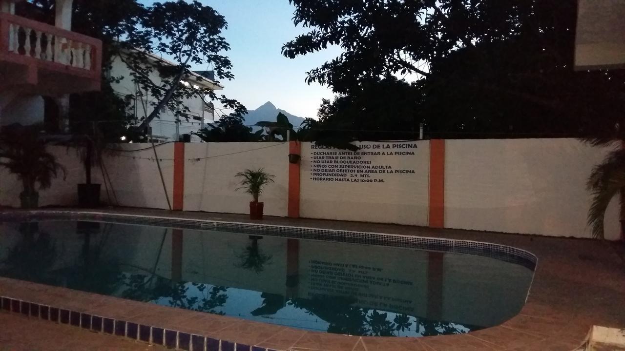 Hotel Casa Marina La Ceiba Buitenkant foto