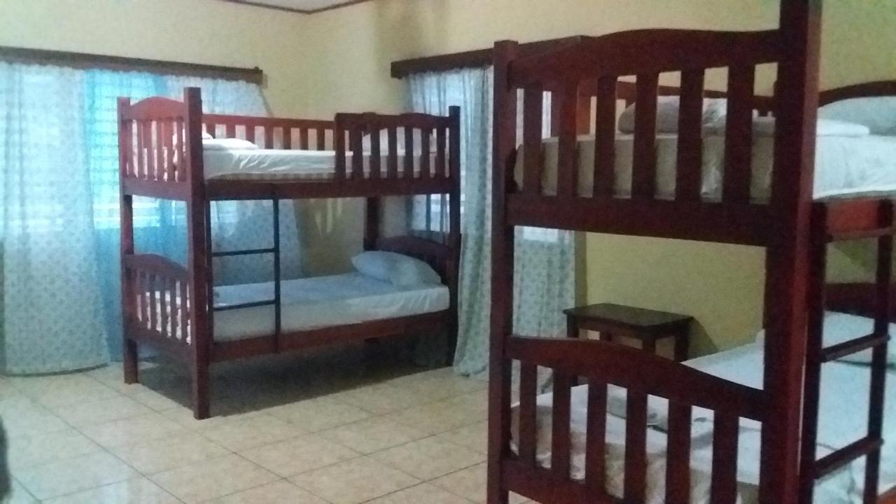 Hotel Casa Marina La Ceiba Buitenkant foto